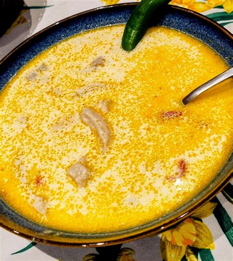 Farfurie cu ciorbă de vacută