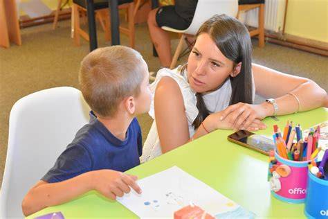 Diagramă a competențelor pediatrice: consult, monitorizare, educație pentru familii