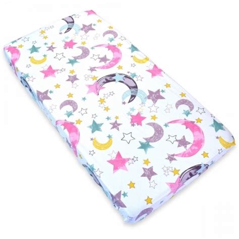 Ilustrație cu diferite tipuri de cearceafuri pentru pătuț