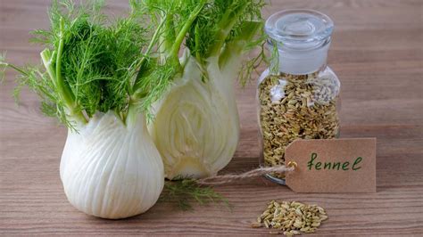 Fructe de maces și fenicul