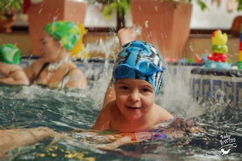 BABY SWIM - bazin dedicat bebelușilor și copiilor mici