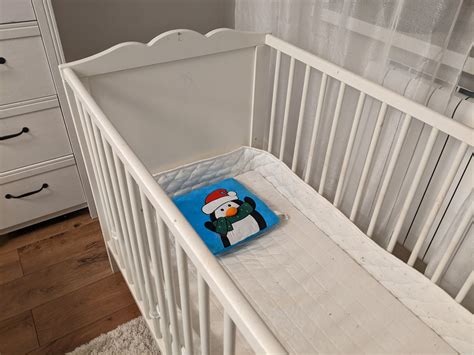 Pătuț pentru bebeluși cu bare