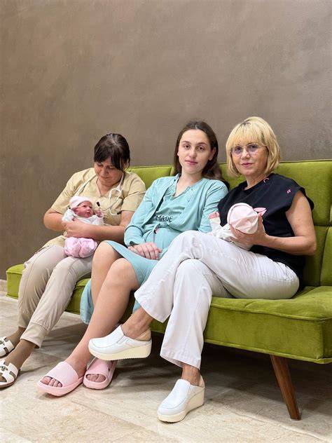 Informații despre echipe medicale și centre