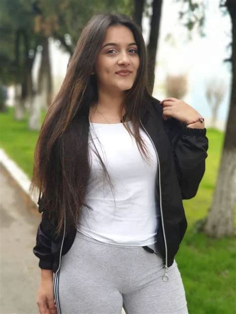 Fotografie cu Luiza Melencu