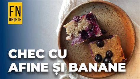 Brioșe cu banane și afine - infografic de rețetă