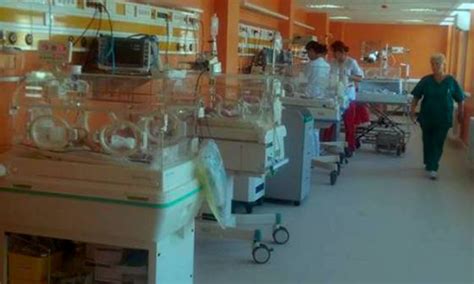 Imagine: Spitalul Marie Curie și secția de terapie intensivă neonatală