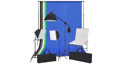 Studio foto cu lumini și fundaluri