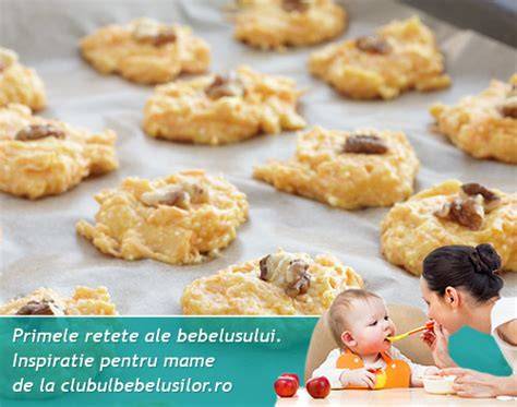 Imagine: Carton de biscuiti cu mere pentru bebelusi, pregatiti cu trusa de bucatarie
