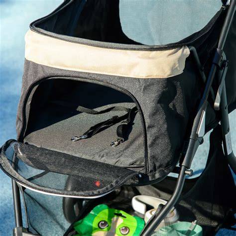 Montarea accesorilor Thule: landou, coș auto, husă de ploaie