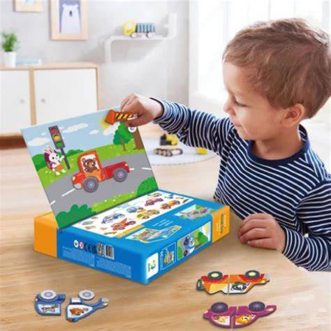Imaginea3: oameni jucând joc de logică pe tablă, coordonate și numere
