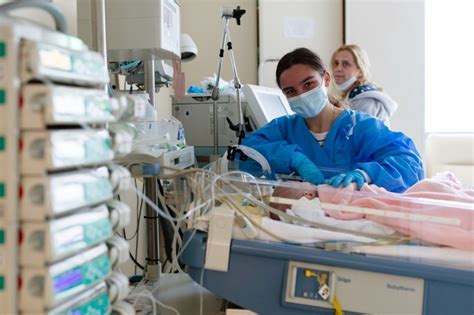 Imaginea unei secții de chirurgie pediatrică moderna, cu bloc operator