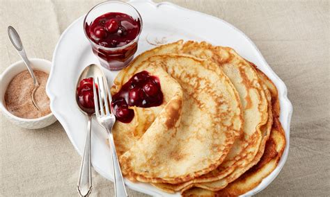 Imagine: clătite clasice Dr. Oetker pe tigaie teflonată