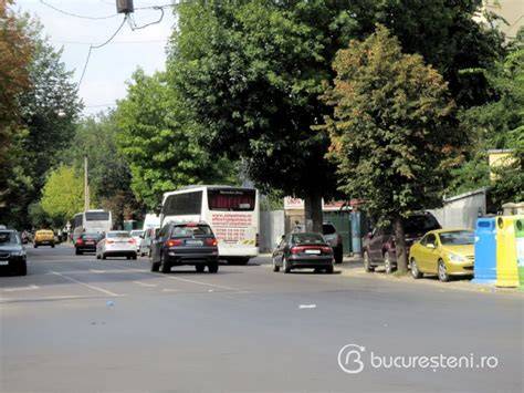 Mapă cu locațiile clinicii: Bulevardul Alexandru Ioan Cuza 30, Bd. Aviatorilor 46, Str. George Georgescu 54, Str. Sfântul Elefterie 47-49, Str. Luptei 7, Bd. Socola 86A, Str. Alexandru Ioan Cuza