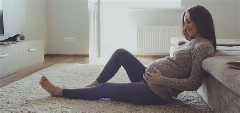 Infografic cu schimbările corpului în timpul sarcinii