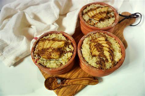 budincă de quinoa și mere