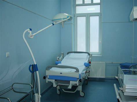 maternitate-spital-stat-salon-mama-bebe