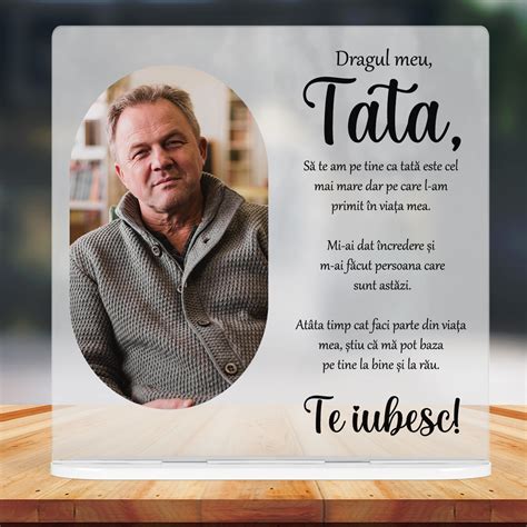 Imagine ilustrativă: cadouri personalizate pentru tata cu bebe