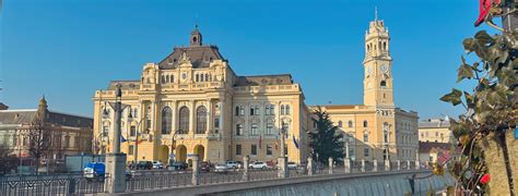 Imagine cu clădirea Maternității Oradea