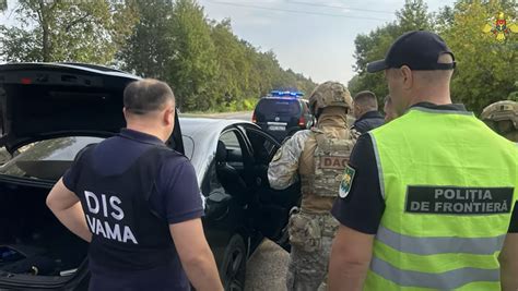 Ilustrație cu un angajat refuzând o sarcină ilegală