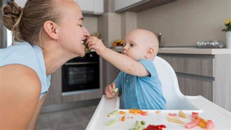 educatie-parentala-alimentatie-bebelus