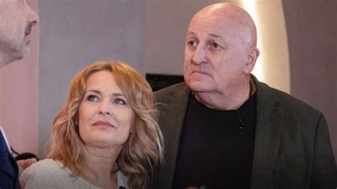fotografie cuplu Bebe Cotimanis și Iulia Dumitru