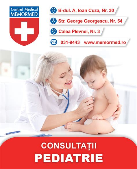 Echipă de medici pediatri