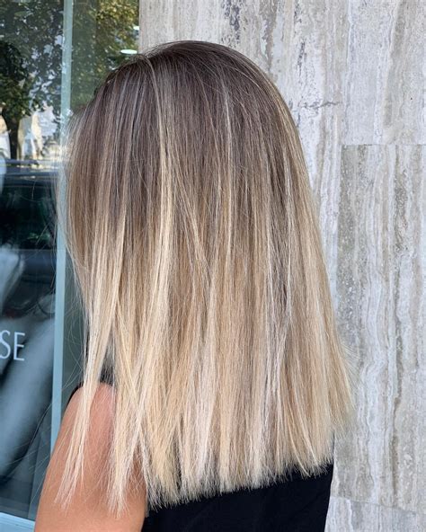 Diagramă a tehnicii balayage si a contactului minim cu scalpul