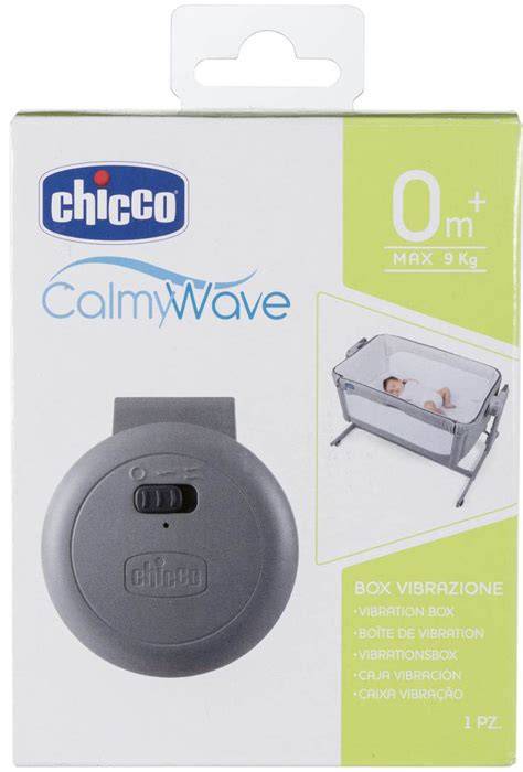 Ambalaj Chicco 60081 si adaptor auto lângă manual instrucțiuni
