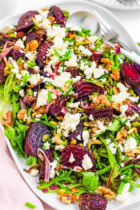 Beetroot-based detox salad with feta and greens