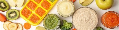 Imagine cu diverse piureuri de fructe și legume pentru bebeluși