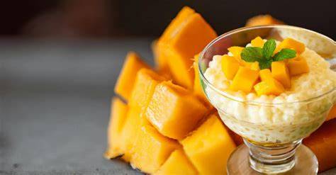 Budincă de hrișcă cu mango pentru mic dejun