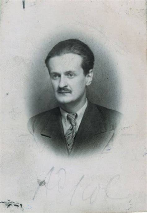 Portret de prezentare: lideri istorici ai secției