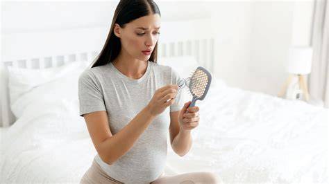 Diagramă a schimbărilor hormonale în timpul sarcinii și postpartum
