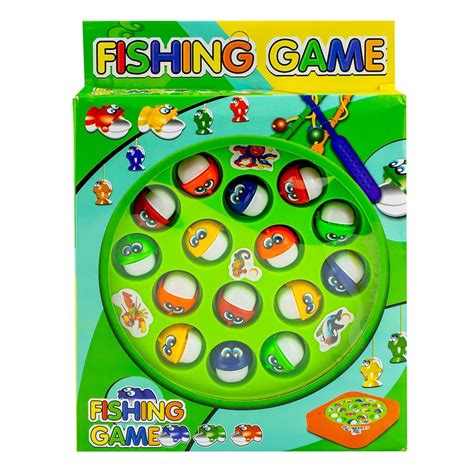 Copii jucând joc de pescuit