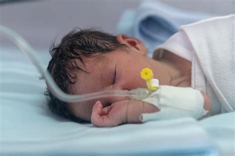 Bebeluși născuți în urma Decretului 770/1966.