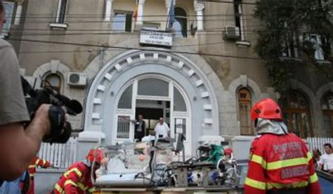 Grafic descriptiv al operaţiunii de evacuare la Maternitatea Giuleşti