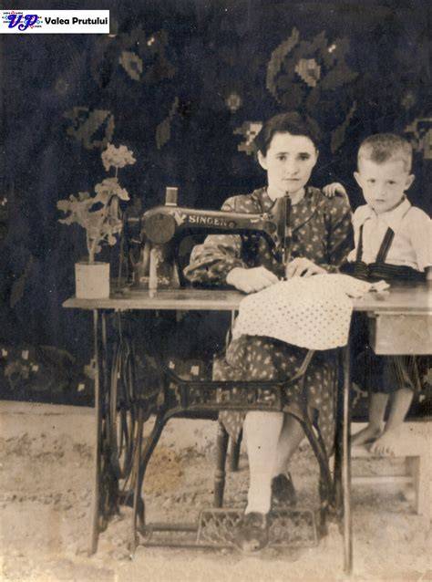 Portret de familie Eliade, anii 1940