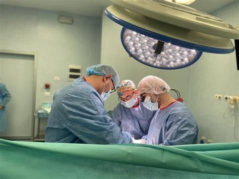 schemă_trachelectomie_radicală_vaginală_cu_limfadenectomie_pelvică_laparoscopică