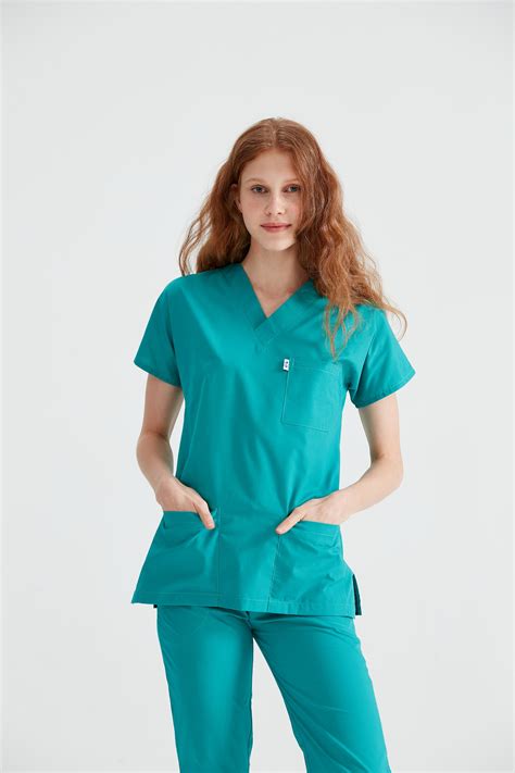 uniforme_medicale_prezentare.jpg