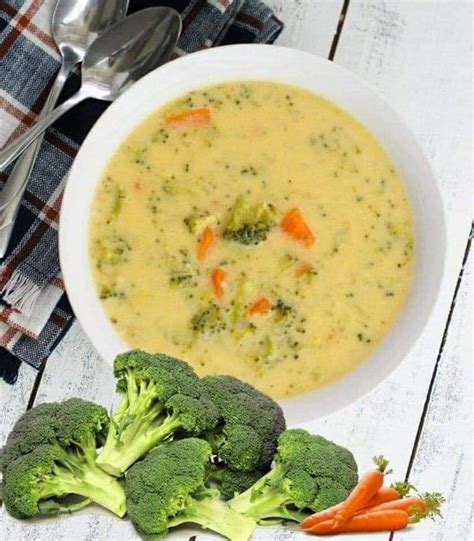 Broccoli proaspăt pentru supă