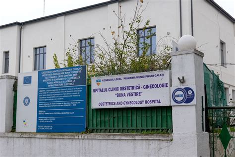 Infografic: structura unei secții de obstetrică-ginecologie (paturi, săli de naștere, bloc operator etc.)