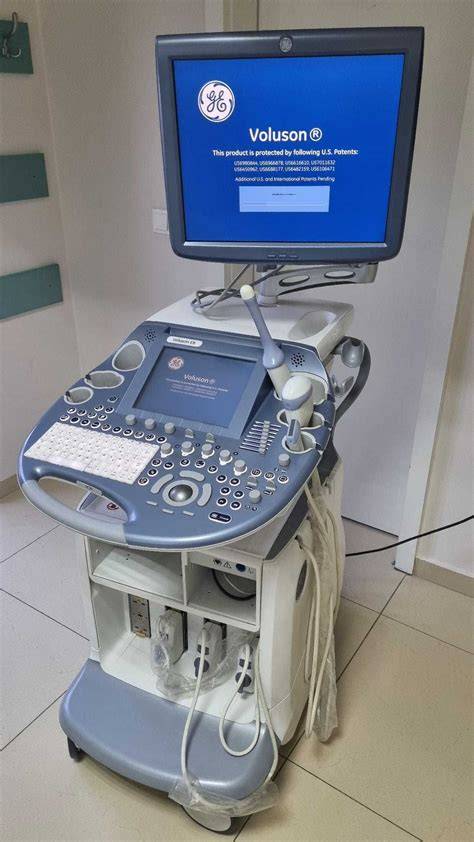 Ecograf VOLUSON E8 EXPERT în Algocalm