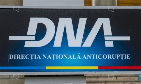 Diagramă: organizarea Direcției Naționale Anticorupție și fluxul de investigații