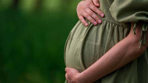 Grafic despre prevalența sarcinilor among adolescente în Europa