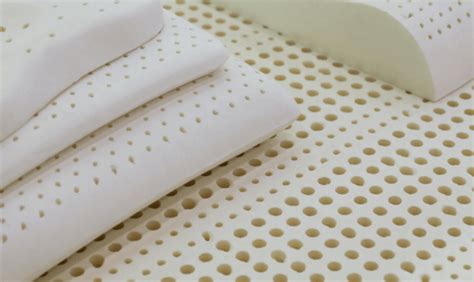 Comparație materiale saltele bebeluși