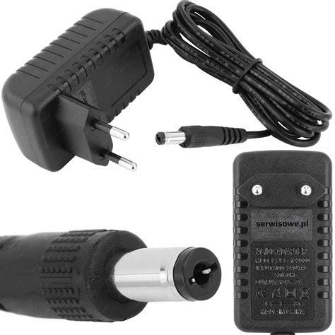 Adaptor DB9-RS232 si alimentator