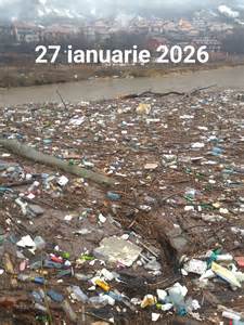 Curățarea zonei genitale a bebelușului