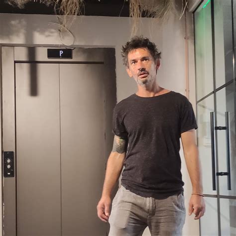 Infografic cu semne de alarmă în timpul exercițiilor fizice în sarcină