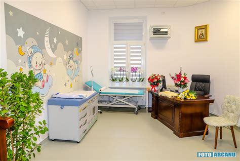 Copil fericit la cabinetul medical