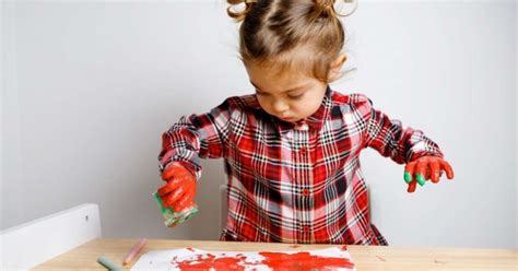 Etapele dezvoltării motricității fine